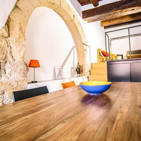 Appartement Scuderie Reali - Loft In Castello, Old Town à Cagliari Extérieur photo