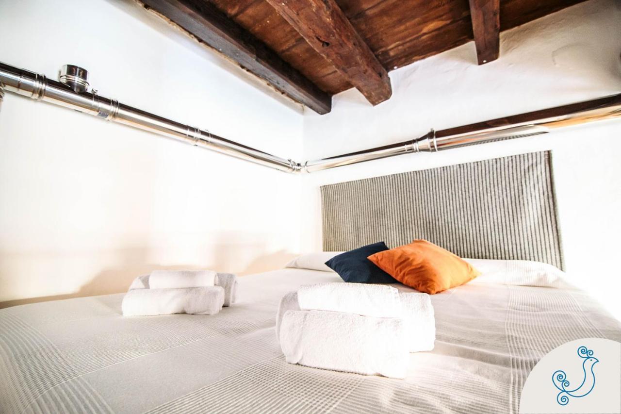 Appartement Scuderie Reali - Loft In Castello, Old Town à Cagliari Extérieur photo