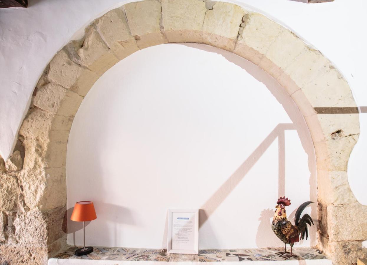 Appartement Scuderie Reali - Loft In Castello, Old Town à Cagliari Extérieur photo